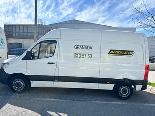 Mercedes-Benz Sprinter 211CDI Medio TE 2022