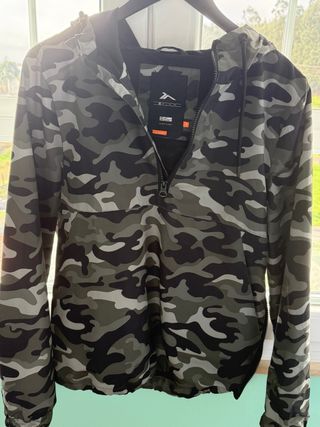 Chaqueta Nimbus Estampado Militar