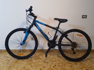 Bicicleta B'Twin Rockrider 500 24 Juvenil