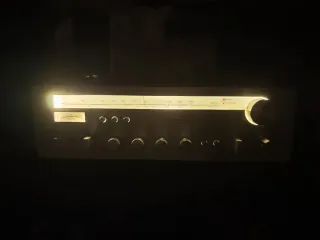 Akai AA-1020 Receptor Estéreo Plata