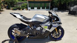 Tapas motor Yamaha carbono