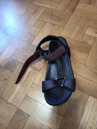 Sandalias Kangaroos Piel Marrón Hombre