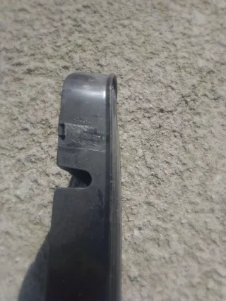 Rejilla Delantera VW 6N0 853 677 D