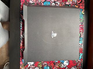Playstation 4 Pro 1TB