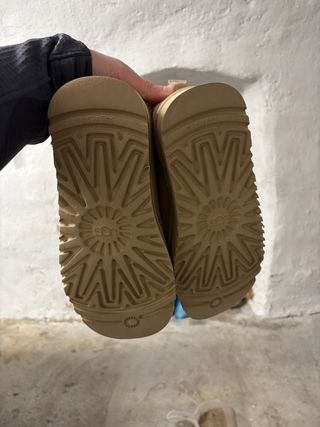 UGG Tazz Ciabatte Marrone