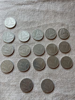18 Monete 10 Lire Spiga Italia.
