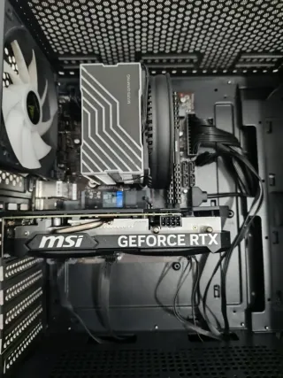 PC Gamer 32GB RAM 2TB tarjeta gráfica 4060Ti