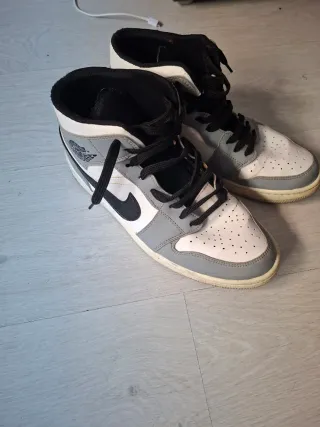 Zapatillas Nike Air Jordan 1 Gris/Blanco
