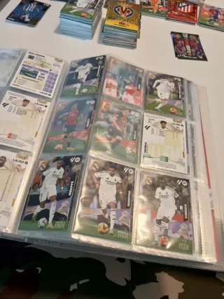 Cromos panini MGK 25-26