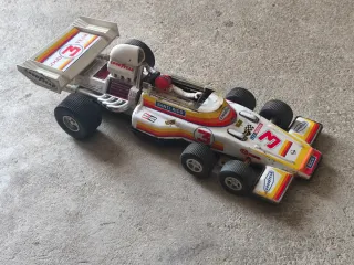 Bólido F1 Rico Goodyear 3