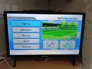 Nintendo Wii + Wii Sports