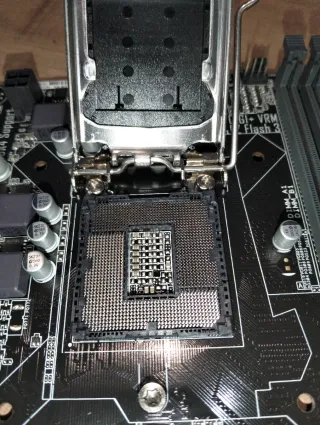 Asus H110M-R/C/SI MicroATX LGA1151 DDR4 Placa Base