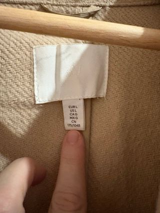 Abrigo H&M Beige Talla M