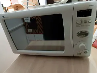 Horno Microondas y grill todo en uno