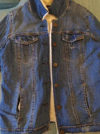 Chaqueta vaquera Cortefiel forrada Talla M