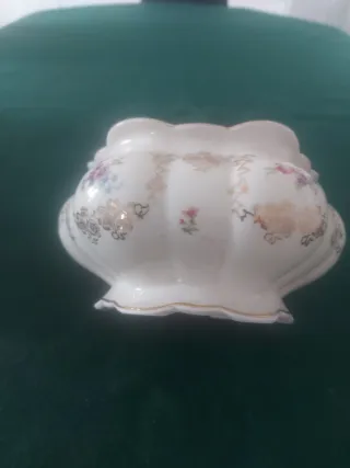 Ciotola in porcellana decorata