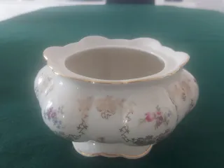 Ciotola in porcellana decorata