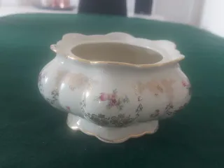 Ciotola in porcellana decorata