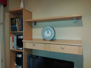 Mueble de salón madera y mesa a juego