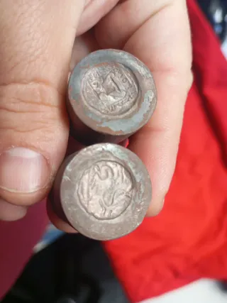 Pareja cuños Troqueles en bronce obolo Griego.