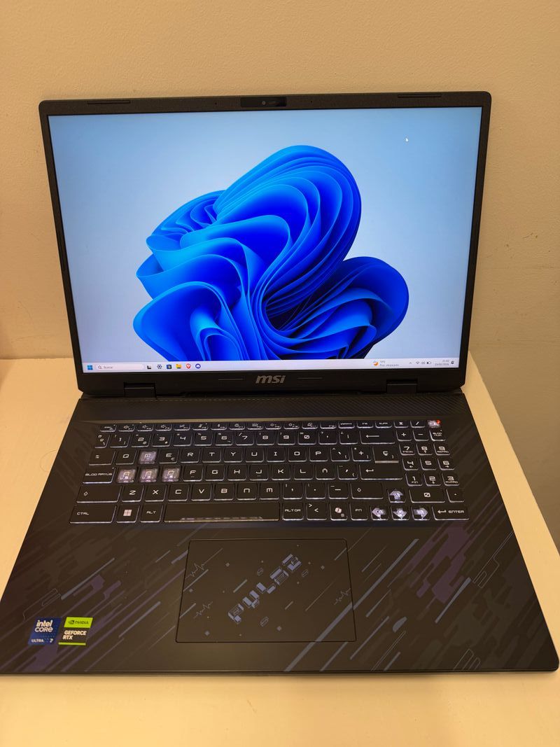 Portátil MSI Pulse 17 AI C1VFKG-028XES
