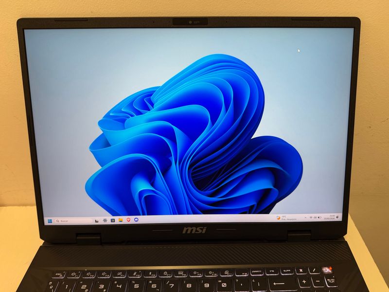 Portátil MSI Pulse 17 AI C1VFKG-028XES afbeelding 2