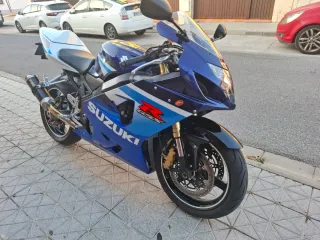 Suzuki GSXR 600 K5
