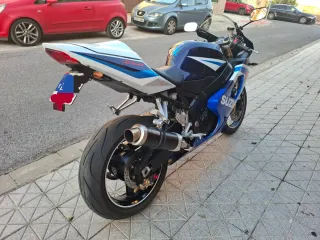 Suzuki GSXR 600 K5