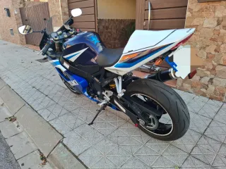 Suzuki GSXR 600 K5
