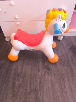 Caballo musical infantil