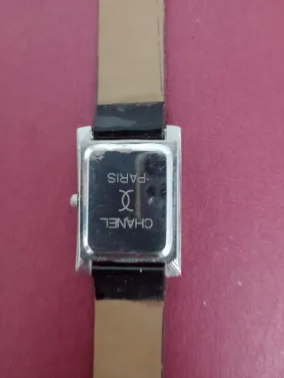 Relógio Chanel Preto e Prata