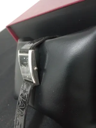 Relógio Chanel Preto e Prata