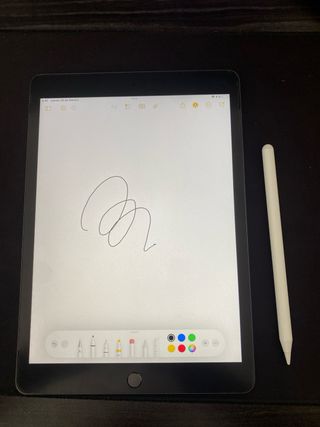 iPad 9 64GB Gris + Lápiz Compatible
