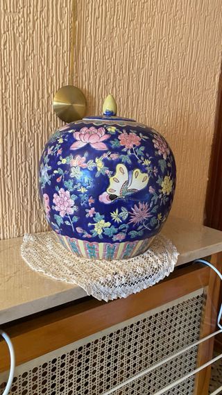 Jarrón chino porcelana azul cobalto con tapa