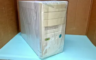 Torre PC Pentium 120 MMX