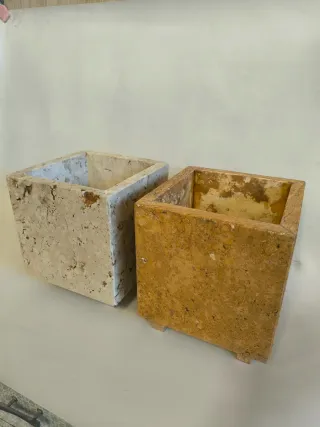 Jardinera en Travertino