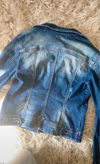 Cazadora vaquera azul Stradivarius