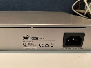Switch L3 24P 10G SFP+ UniFi USW-PRO-24 Ubiquiti