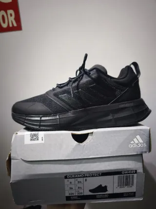 Zapatillas Adidas mujer Talla 36 sin estrenar