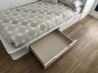 Conjunto de cama individual con almacenaje