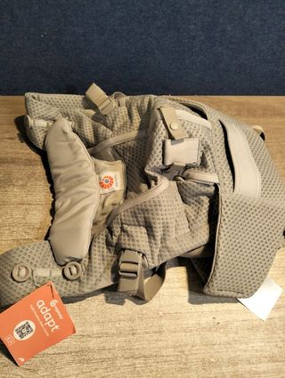 Ergobaby Mochila Portabebé Adapt - Malla SoftFlex™: Gris Perla