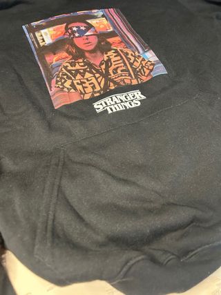 Sudadera Stranger Things Negra