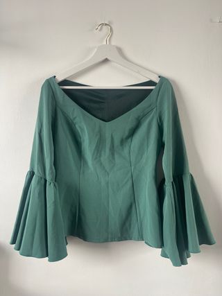 Blusa verde manga acampanada