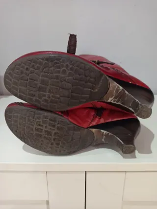 Botas Hispanitas rojas