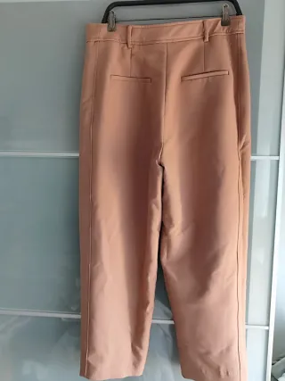 Pantalón Zara muy estiloso