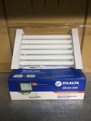 Lámpara bajo consumo para proyectores exteriores