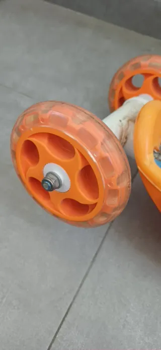 Patinete 3 Ruedas Minions Niño/a