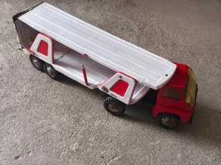 Camión TIGRE Transporte Vehículos Rico Juguete