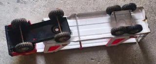 Camión TIGRE Transporte Vehículos Rico Juguete