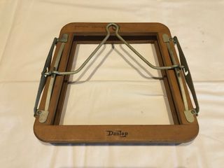 Antiguo tensor cuerdas raqueta marca Dunlop. Lilly